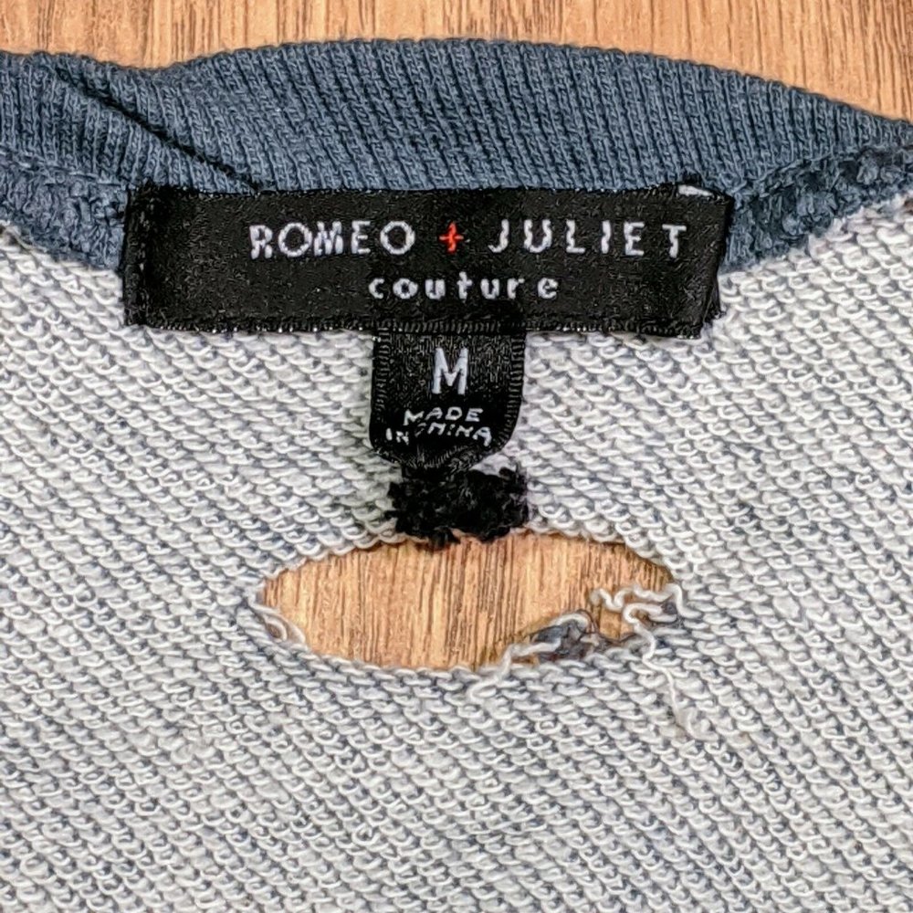 Romeo Juliet Couture Twist Neck Distressed Sweatshirt Gray Side Tie Size Medium - Picture 5 of 6